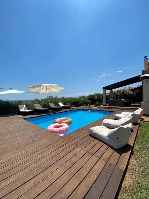 Georges Villa Galaxidi, Family, Pool And Garden Kültér fotó